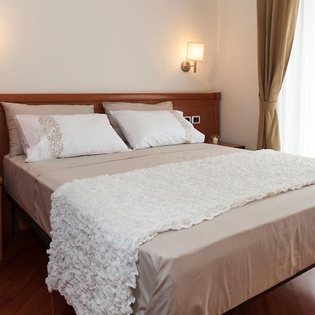 Residenza Il Parco 3 Διαμέρισμα Ρώμη Εξωτερικό φωτογραφία